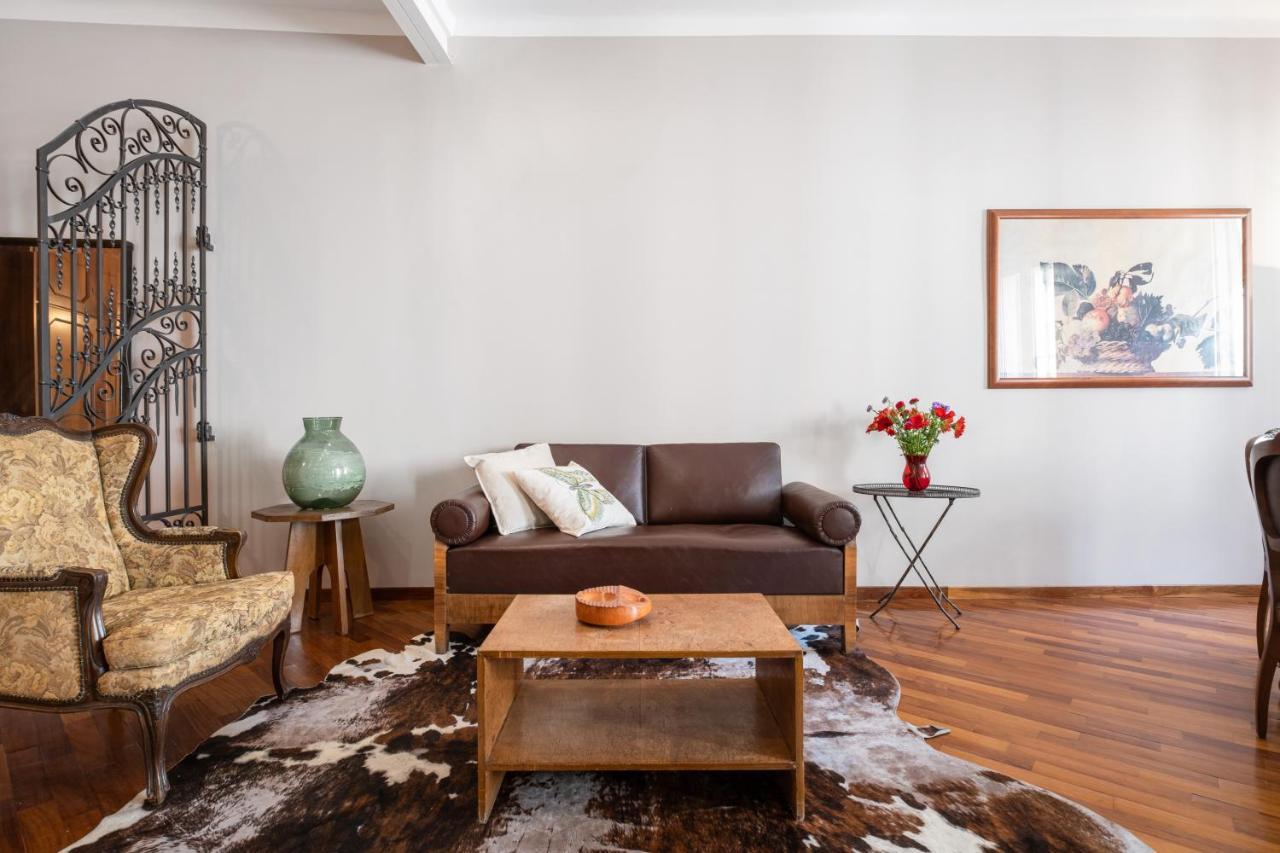 A Due Passi Dalla Pinacoteca Apartment Болонья Екстер'єр фото