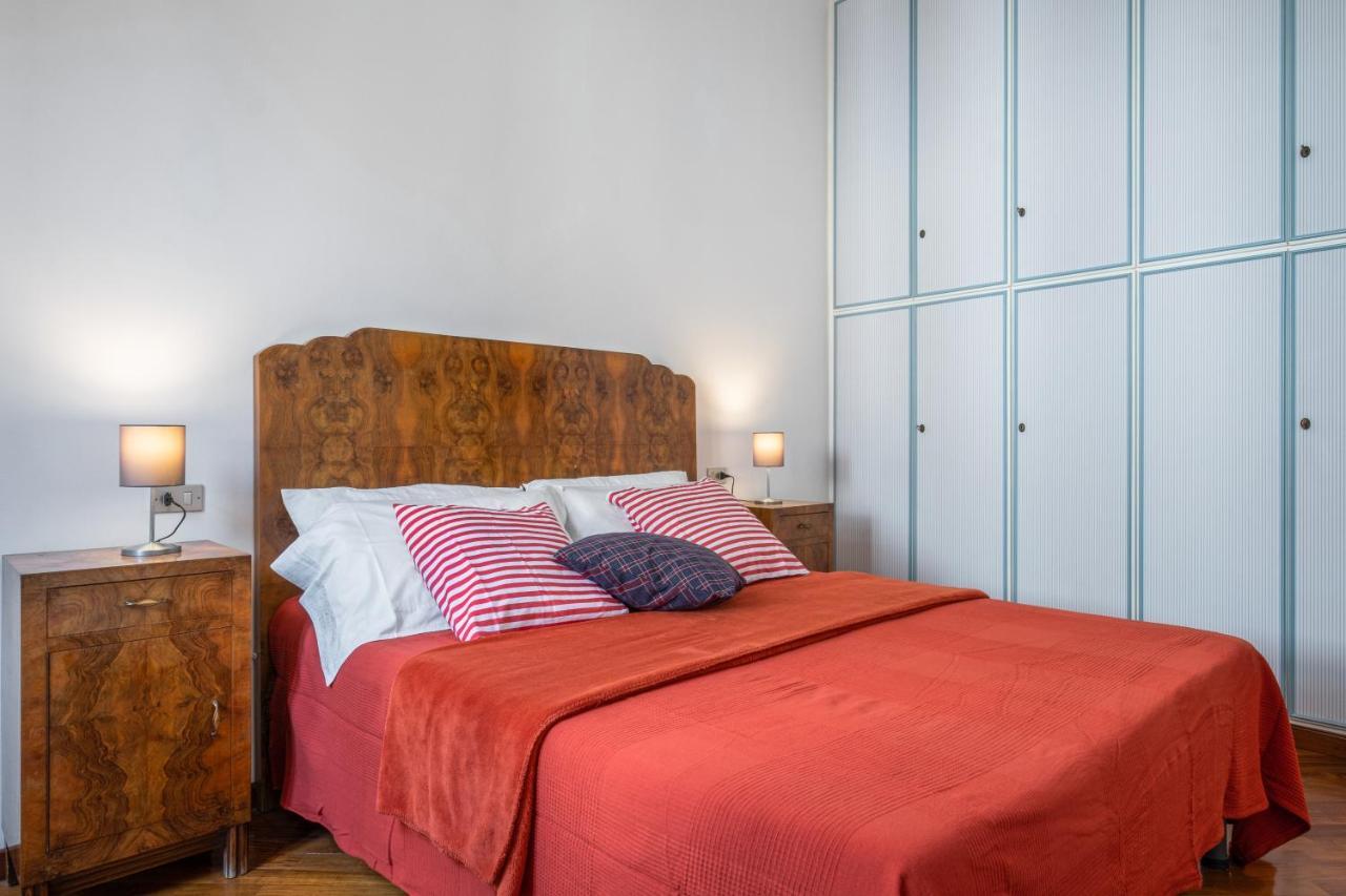 A Due Passi Dalla Pinacoteca Apartment Болонья Екстер'єр фото